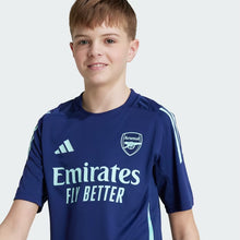 Cargar imagen en el visor de la galería, adidas Youth Arsenal Training Jersey 24/25