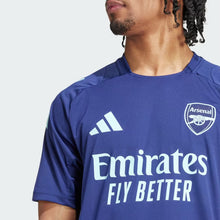 Cargar imagen en el visor de la galería, Mens adidas Arsenal 24/25 Training Jersey