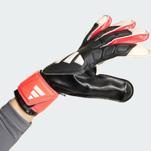 Cargar imagen en el visor de la galería, adidas Predator Training Junior Goalkeeper Glove
