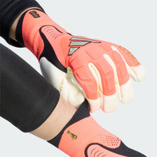 Load image into Gallery viewer, adidas Predator Goalkeeper Glove Pro Hybrid