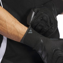 Load image into Gallery viewer, adidas Predator GL Pro