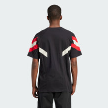 Cargar imagen en el visor de la galería, adidas Manchester United Originals Tee