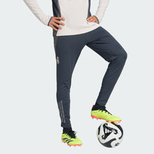 Cargar imagen en el visor de la galería, adidas Men's Real Madrid 24/25 EU Training Pants