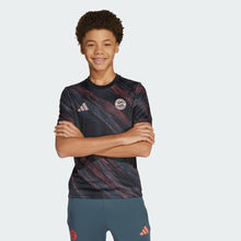 Cargar imagen en el visor de la galería, adidas Youth 25/26 Bayern Munich Pre-Match top