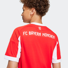 Load image into Gallery viewer, adidas Youth FC Bayern Munich 25/26 Home Jersey
