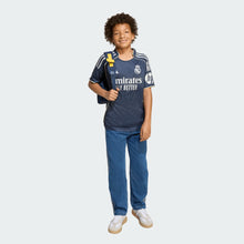 Cargar imagen en el visor de la galería, adidas Youth Real Madrid 25/26 Away Stadium Jersey