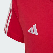 Cargar imagen en el visor de la galería, adidas Youth Liverpool FC 25/26 Lifestyle Tee