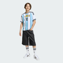 Cargar imagen en el visor de la galería, adidas Youth Argentina Messi #10 Home Stadium Jersey 2026