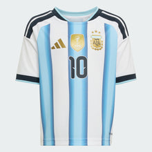 Cargar imagen en el visor de la galería, adidas Argentina Messi #10 Mini Home Jersey Kit 2026