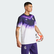 Cargar imagen en el visor de la galería, adidas Men's Real Madrid 24/25 Chinese New Year Jersey