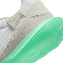 Cargar imagen en el visor de la galería, Nike Streetgato IC