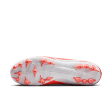 Cargar imagen en el visor de la galería, Nike Tiempo Legend 10 Academy AG