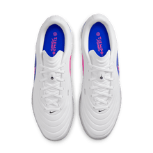 Cargar imagen en el visor de la galería, Nike Tiempo Maestro Academy TF