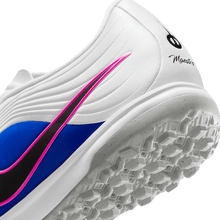 Cargar imagen en el visor de la galería, Nike Tiempo Maestro Academy TF