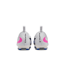 Cargar imagen en el visor de la galería, Nike Jr. Phantom 6 Low Academy FG/MG