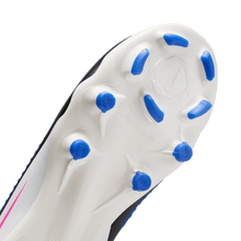 Cargar imagen en el visor de la galería, Nike Jr. Phantom 6 Low Academy FG/MG