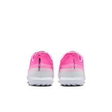 Load image into Gallery viewer, Nike Mercurial Vapor 17 Club TF T