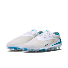 Cargar imagen en el visor de la galería, Nike Phantom 6 Low Elite FG