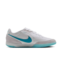 Load image into Gallery viewer, Nike Tiempo Streetgato IC