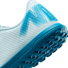 Load image into Gallery viewer, Nike Jr. Vapor 16 Club TF