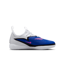 Cargar imagen en el visor de la galería, Nike Jr. Phantom 6 Low Academy IC