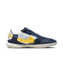 Load image into Gallery viewer, Nike Streetgato IC
