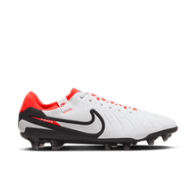 Cargar imagen en el visor de la galería, Nike Tiempo Legend 10 Pro FG