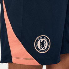 Cargar imagen en el visor de la galería, Nike Chelsea FC Strike Shorts