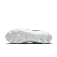 Cargar imagen en el visor de la galería, The Nike Premier 3 FG