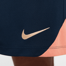 Cargar imagen en el visor de la galería, Nike Chelsea FC Strike Shorts