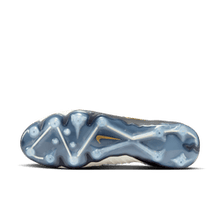 Load image into Gallery viewer, Nike Phantom Luna 2 Elite AG