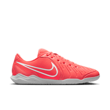 Load image into Gallery viewer, Nike Tiempo Legend 10 Club IC