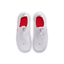 Cargar imagen en el visor de la galería, Nike Jr. Tiempo Maestro Club Flex FG/MG PS