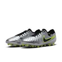 Cargar imagen en el visor de la galería, Nike Tiempo Legend 10 Elite AG