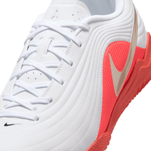 Cargar imagen en el visor de la galería, Nike Tiempo Maestro Club IC
