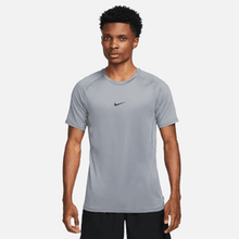 Cargar imagen en el visor de la galería, Nike Pro Men's Dri-FIT Slim Short-Sleeve Top