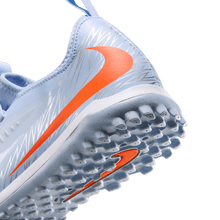Load image into Gallery viewer, Nike Jr. Phantom 6 Low Academy TF NU4