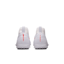 Cargar imagen en el visor de la galería, Nike Jr. Mercurial Superfly 11 Academy TF