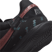 Cargar imagen en el visor de la galería, Nike Streetgato IC