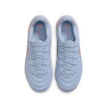 Load image into Gallery viewer, Nike Jr. Tiempo Maestro Academy FG/MG NU4