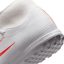 Cargar imagen en el visor de la galería, Nike Mercurial Superfly 11 Academy TF