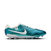 Cargar imagen en el visor de la galería, Nike Tiempo Emerald Legend 10 Elite 30 AG-Pro