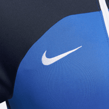 Cargar imagen en el visor de la galería, Nike Dri-FIT Academy Pro Women's Track Jacket
