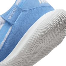 Cargar imagen en el visor de la galería, Nike Streetgato IC