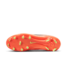 Cargar imagen en el visor de la galería, Nike Tiempo Legend 10 Academy FG/MG