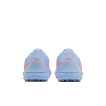 Cargar imagen en el visor de la galería, Nike Tiempo Maestro Academy TF NU4