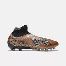 Cargar imagen en el visor de la galería, New Balance Tekela v4 Pro FG