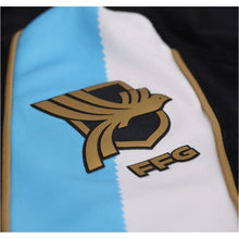 Cargar imagen en el visor de la galería, Umbro Men's 2026 Guatemala Away Jersey