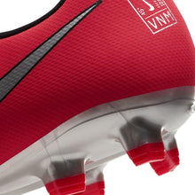 Load image into Gallery viewer, Nike Phantom Venom Academy FG