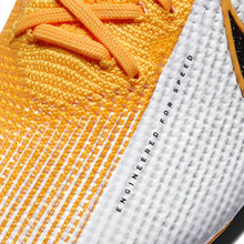 Cargar imagen en el visor de la galería, Nike Mercurial Vapor 13 Elite FG